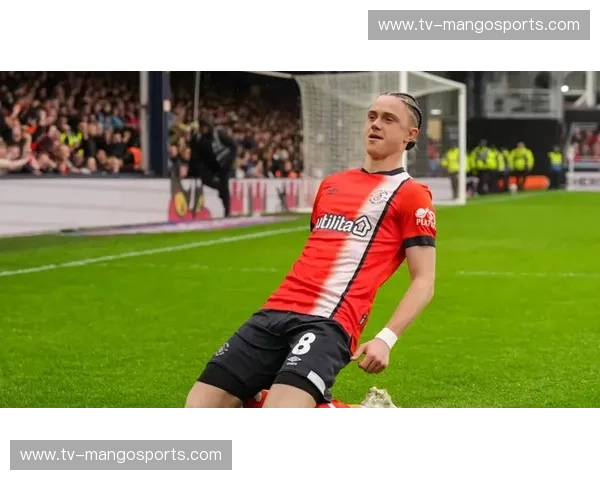 卢顿vs布莱克浦:英冠赛场上的“黑马”与“宿敌”,一场注定不平凡的对决